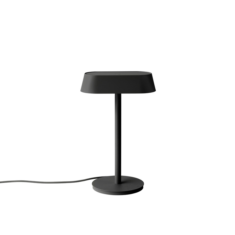 무토 리니어 테이블 램프 Linear Table Lamp Black