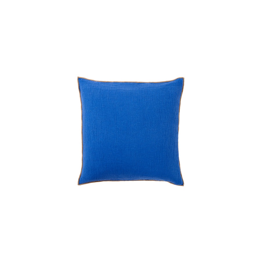 브리타 스웨덴 에비 쿠션 Evy Cushion Cobalt 50 x 50